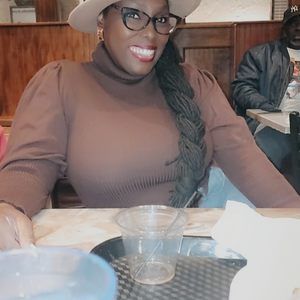 Meet your Posher, Melva